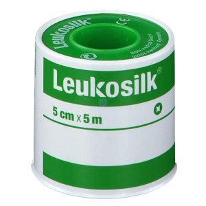 Essity  Linea Medicazioni Specializzate Leukosilk Cerotto in Rocchetto 5 x 500 cm