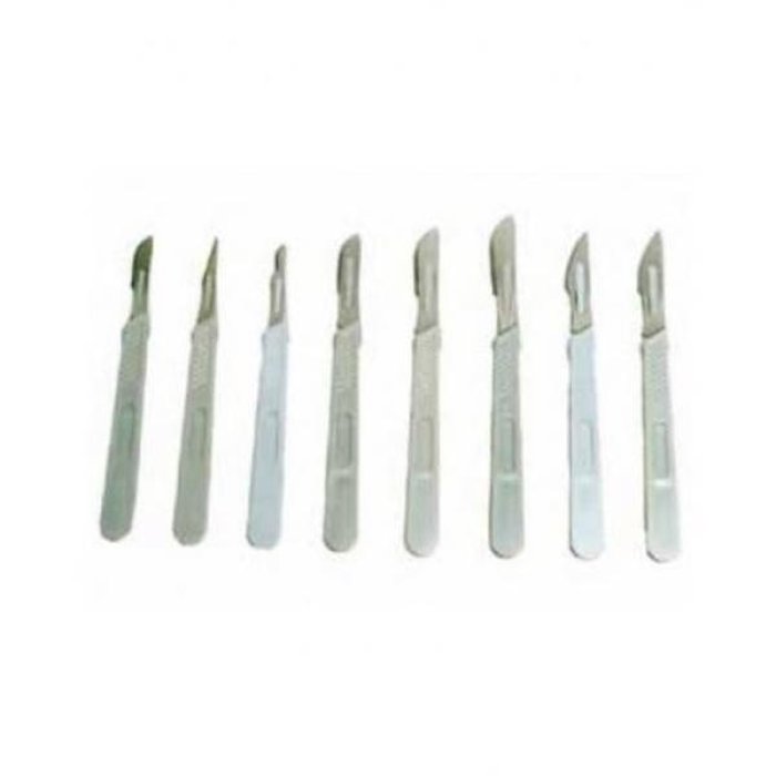 Bisturi monouso sterile figura 12 Zabbani lama chirurgica