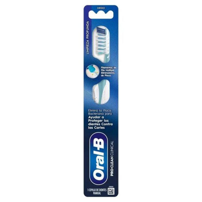 Oral B Pro Clean Clinical spazzolino
