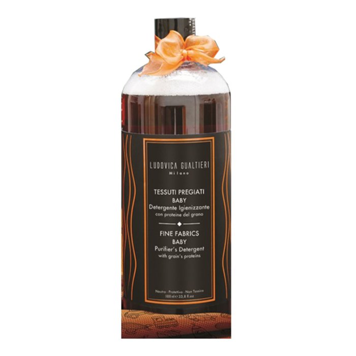 Detersivo igienizzante per tessuti baby 1 litro – pulizia delicata per abbigliamento neonati e bambini