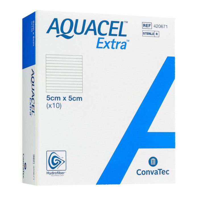 Aquacel Extra Medicazione Con Carbossimetilcellulosa Sodica 5x5 Cm 10 Pezzi