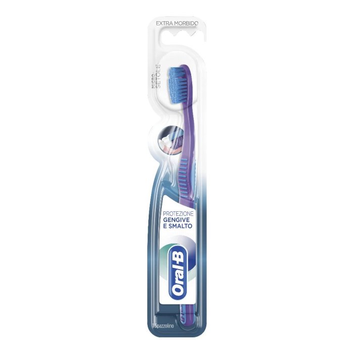 Procter & Gamble Oral-b Manual Gengive E Smalto Soft Spazzolino